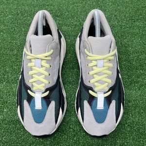 2017
Yeezy Boost 700 'Wave Runner